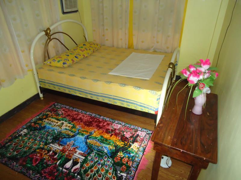 Donsol Aguluz Homestay Exterior foto